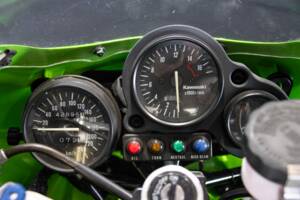 Image 22/50 of Kawasaki ZX-R 400 (1990)