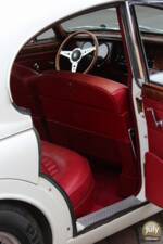 Immagine 20/26 di Jaguar Mk II 3.8 (1961)