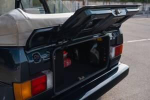 Bild 35/40 von Volkswagen Golf Mk I Convertible 1.8 (1991)
