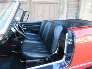 Immagine 6/21 di Alfa Romeo 2600 Spider (1966)