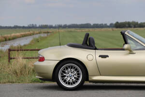 Bild 27/50 von BMW Z3 Convertible 3.0 (2000)