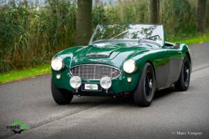 Image 26/59 of Austin-Healey 100&#x2F;6 (BN6) (1958)