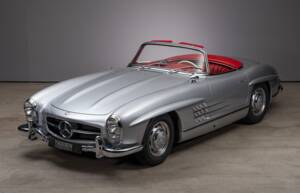 Image 1/47 of Mercedes-Benz 300 SL Roadster (1963)