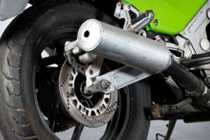 Image 9/36 of Kawasaki GPZ 600 R (1985)