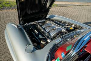 Image 32/43 of Mercedes-Benz 300 SL Roadster (1958)