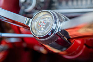 Immagine 27/44 di Cadillac Eldorado Convertible (1964)