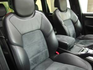 Immagine 39/99 di Porsche Cayenne GTS (2008)