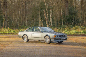Image 3/17 of BMW 635 CSi (1982)