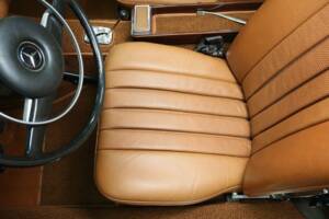 Bild 12/50 von Mercedes-Benz 280 SL (1971)