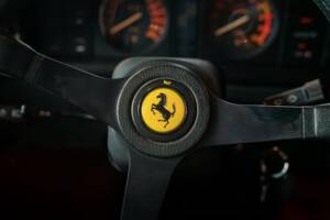 Image 22/29 of Ferrari Mondial 3.2 (1986)