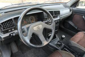Bild 23/50 von Peugeot 405 Mi16 (1990)