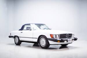 Bild 7/38 von Mercedes-Benz 560 SL (1986)