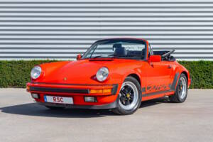 Image 1/38 de Porsche 911 Carrera 3.2 (1987)