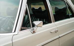Image 13/50 of Mercedes-Benz 300 SEL 6.3 (1970)