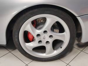Bild 33/72 von Porsche 911 Carrera 4S (1995)