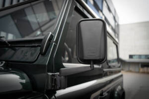 Bild 18/41 von Land Rover Defender 90 (1995)