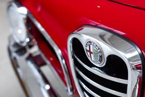 Afbeelding 32/44 van Alfa Romeo 2600 Spider (1965)
