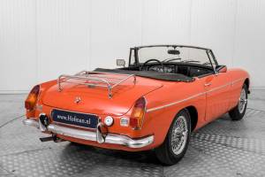 Bild 27/50 von MG MGB (1974)