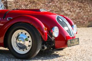 Image 28/50 of Healey Silverstone (1950)