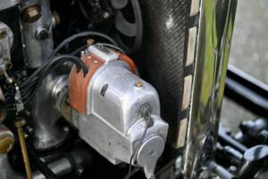 Image 37/50 de Bentley 4 1/2 Litre (1928)