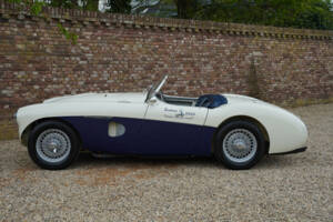 Image 47/50 of Austin-Healey 100&#x2F;4 (BN1) (1953)