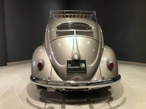 Image 4/64 of Volkswagen Beetle 1200 Export &quot;Oval&quot; (1956)