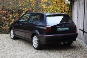 Image 3/41 de Volkswagen Golf III 2.0 GTI &quot;Edition&quot; (1997)