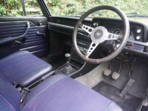 Image 8/20 of BMW 2002 tii (1973)