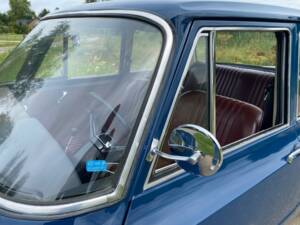 Image 54/75 of Alfa Romeo Giulia 1300 TI (1966)