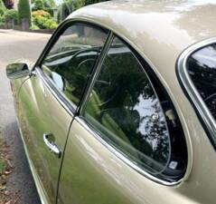 Bild 18/30 von Volkswagen Karmann Ghia 1600 (1971)