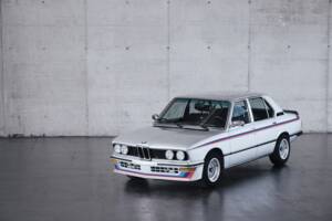 Bild 5/50 von BMW M 535i (1979)