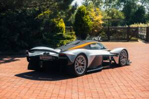 Image 7/38 de Aston Martin Valkyrie AMR Pro (2022)