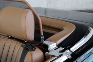 Image 6/50 de Mercedes-Benz 560 SL (1989)