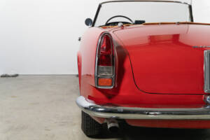 Bild 31/77 von Alfa Romeo 2000 Spider (1961)