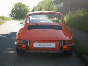 Image 20/50 de Porsche 911 2.4 S (1900)