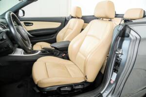 Immagine 15/50 di BMW 120i (2012)