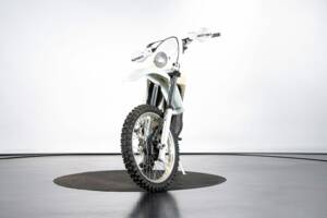Image 7/50 of Husqvarna WR 250 (1985)