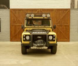Image 2/30 of Land Rover Defender Works V8 Trophy (2015)
