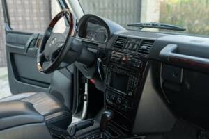 Image 20/48 de Mercedes-Benz G 400 CDI (SWB) (2002)