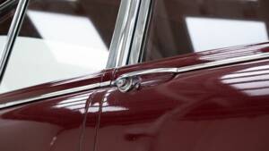 Image 14/15 of Jaguar Mk II 3.8 (1960)