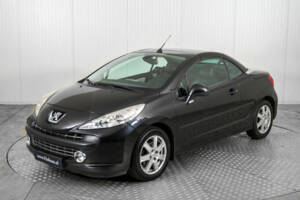 Bild 49/50 von Peugeot 207 CC 1.6 VTi (2009)