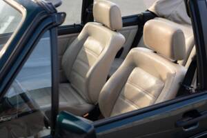 Bild 33/40 von Volkswagen Golf Mk I Convertible 1.8 (1991)