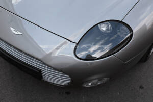 Imagen 20/27 de Aston Martin DB 7 Zagato (2004)