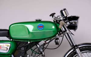 Image 4/57 of Benelli 125 Sport Special (1971)