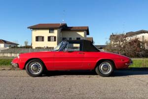 Bild 3/18 von Alfa Romeo 1750 Spider Veloce (1970)