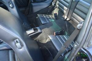 Image 25/50 de Porsche 911 Carrera 2 (1991)