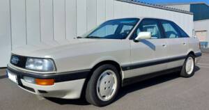 Bild 1/17 von Audi 90 - 2.3 (1989)