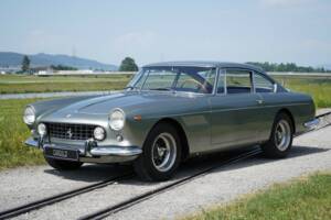 Afbeelding 15/72 van Ferrari 250 GTE (1962)