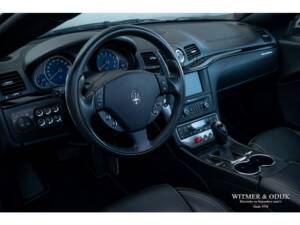 Imagen 10/42 de Maserati GranCabrio 4.7 (2010)