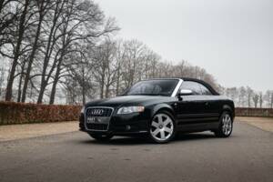 Image 30/39 of Audi S4 (2006)